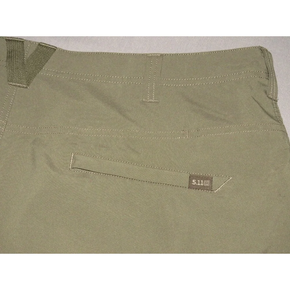 5.11 Tactical 100% Polyester Dark Green Light Weight Performance Shorts Men's 44